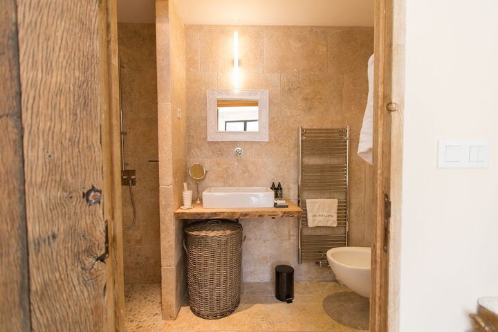 Bathroom Interior Photo