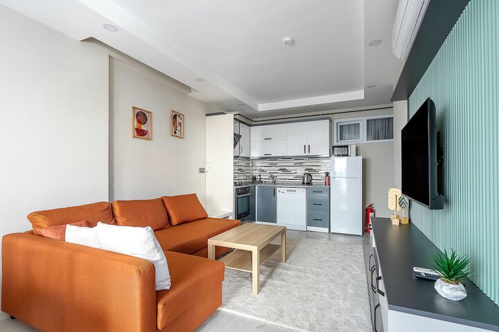 Room 221 of 293