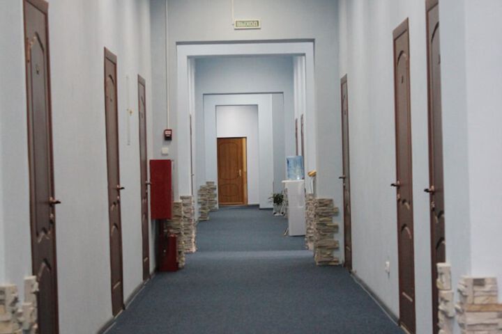 Ballroom/Hall 18 of 21