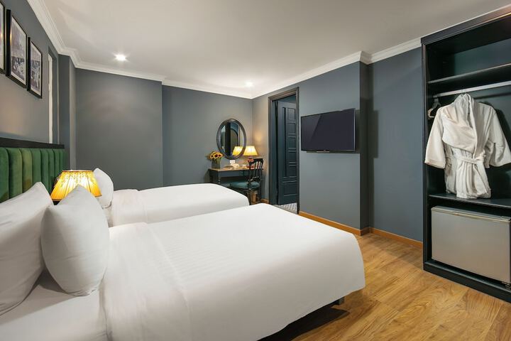 Room 5 of 47