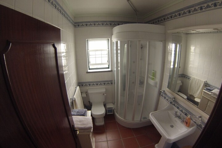 Room 56 of 77