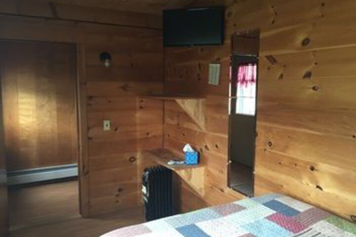 Room 13 of 21