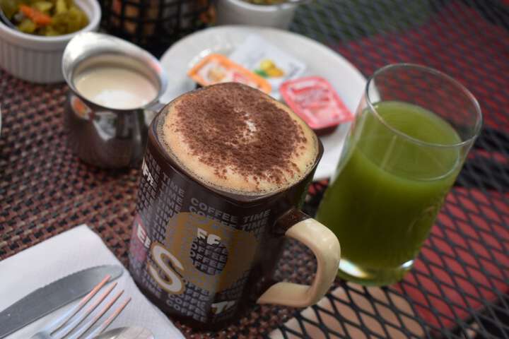 Breakfast/Coffee Service 18 of 26