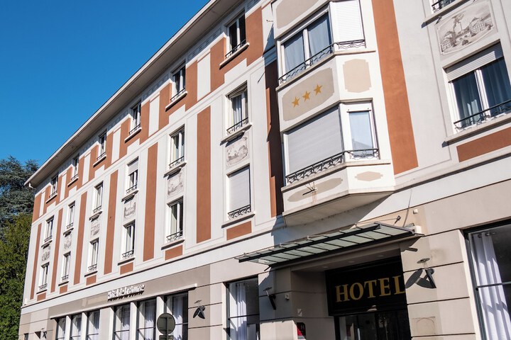 Hotel 45 of 47