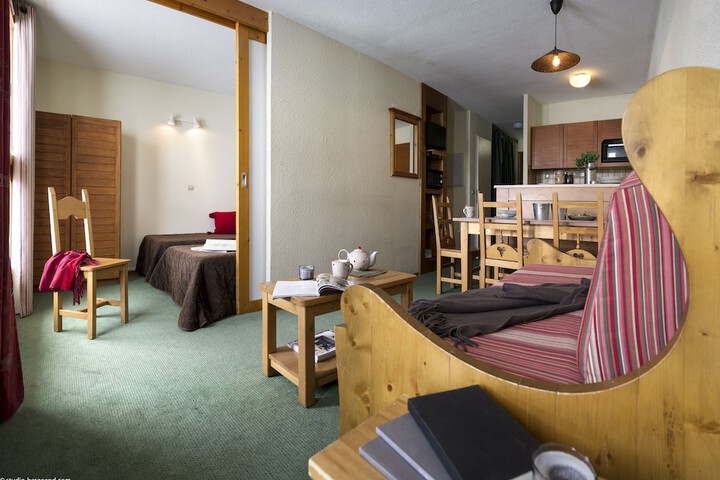 Room 11 of 44