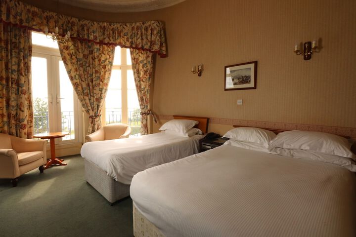 Room 18 of 95