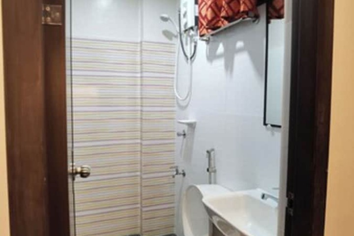 Room 26 of 34