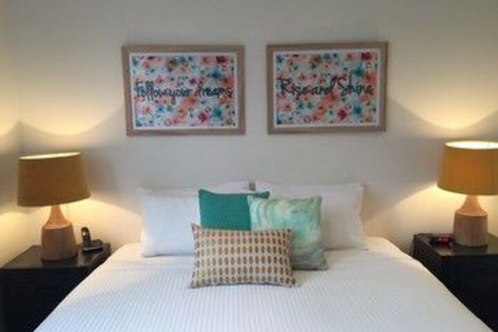 Room 4 of 31