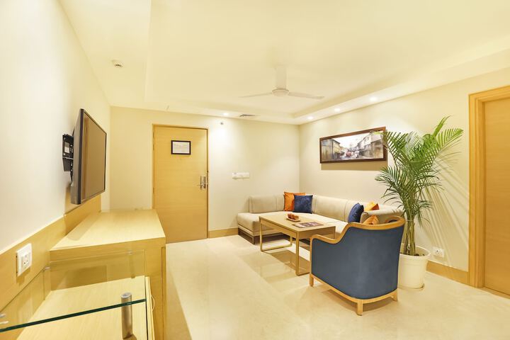 Room 18 of 42