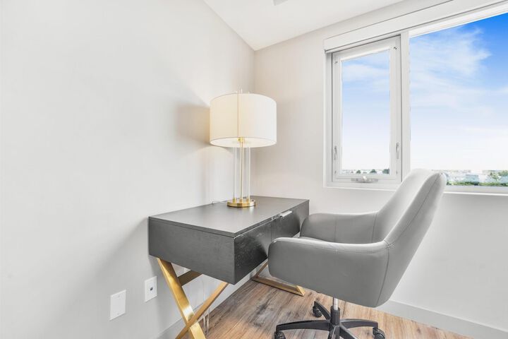 Room 15 of 17