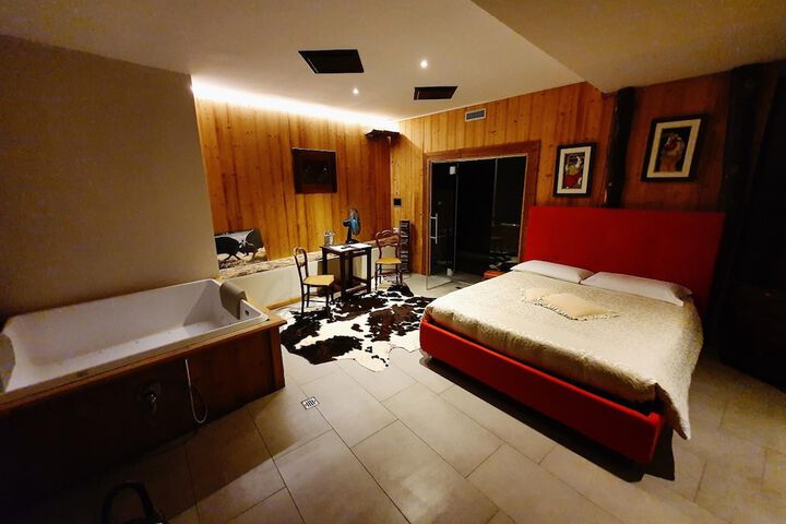 Room 15 of 58