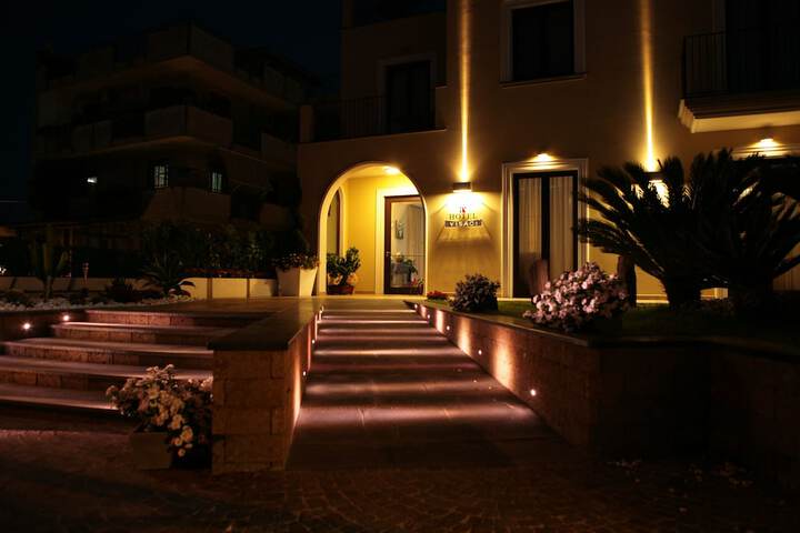 Hotel 56 of 65