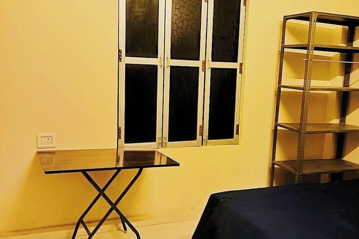 Room 7 of 51