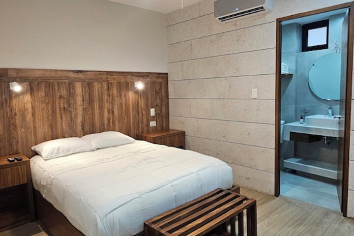 Room 5 of 58
