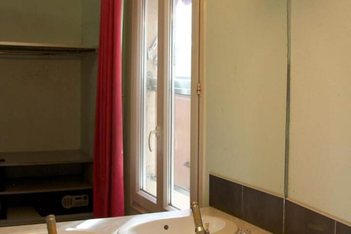 Bathroom Interior Photo