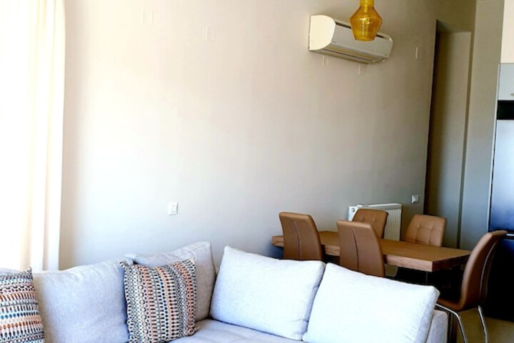 Room 15 of 27
