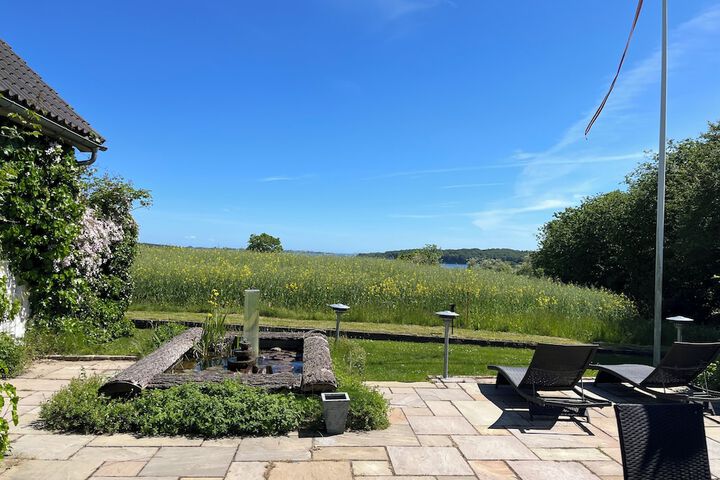 Terrace/Patio 76 of 135