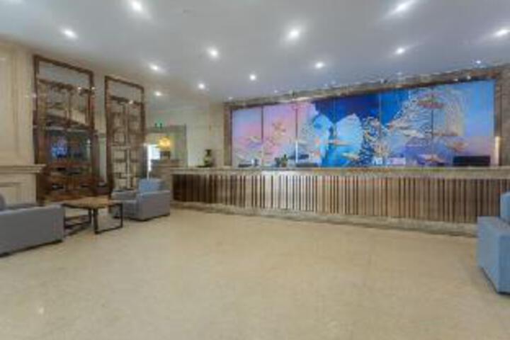 Lanli Baihe Hotel (xindacheng 2 Road)