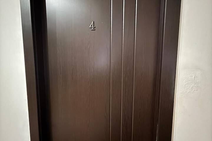 Room 30 of 120