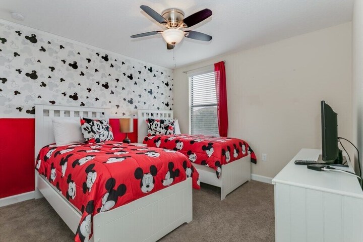 Room 10 of 71