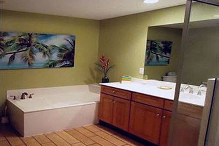 Room 5 of 27