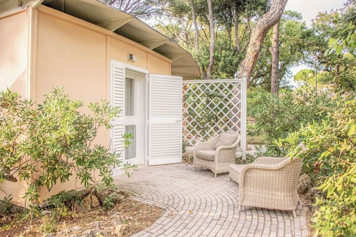Terrace/Patio 17 of 87