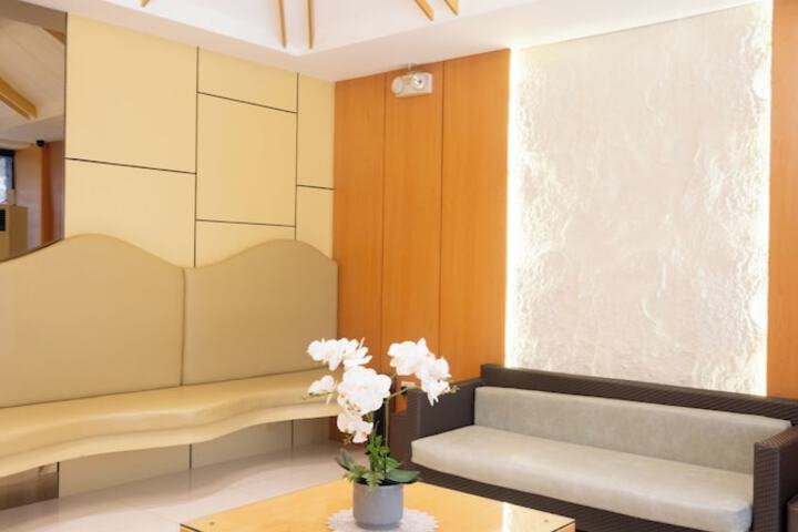 Hotel Interior 9 of 95