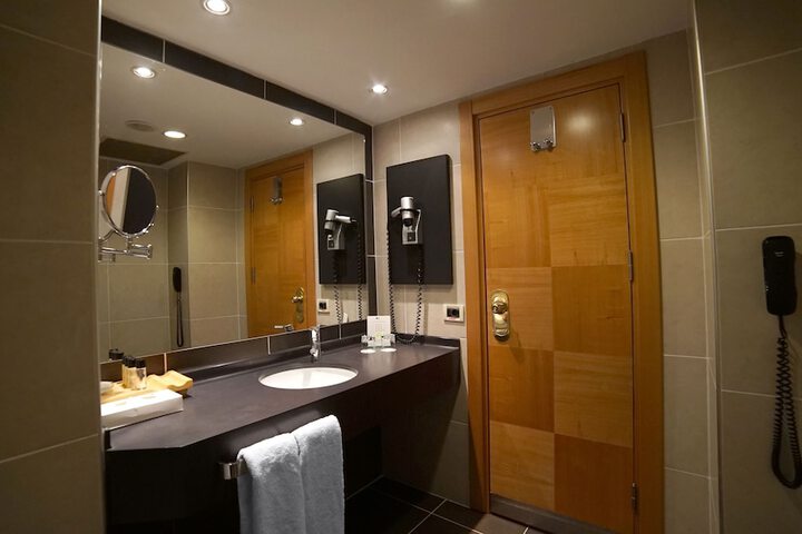 Room 38 of 88