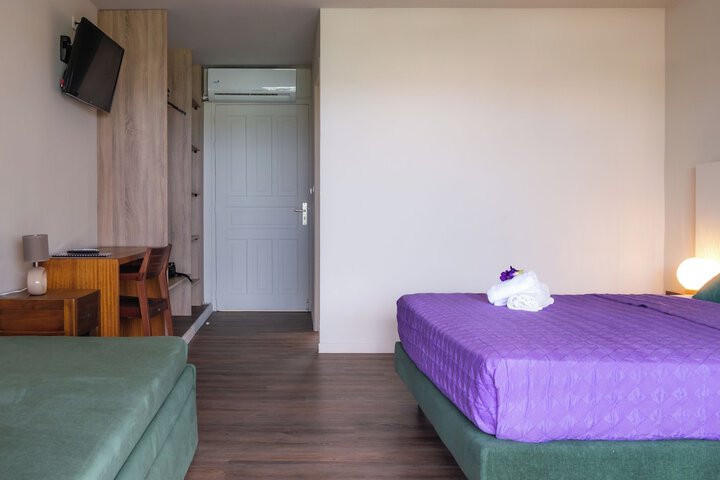 Room 21 of 92