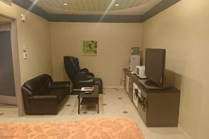 Room 18 of 56