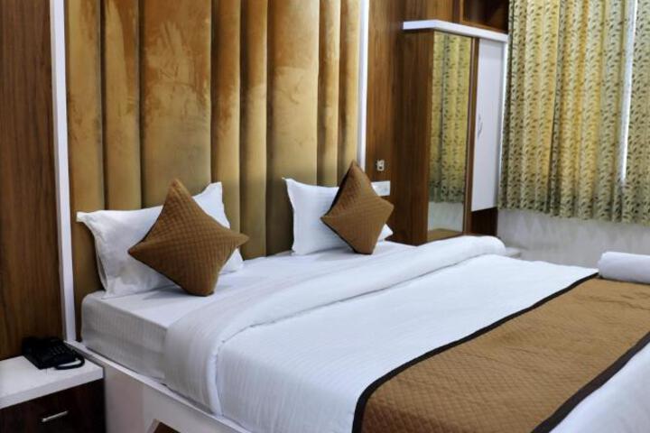 Hotel Om Elegance