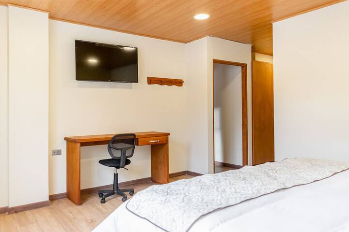Room 27 of 46