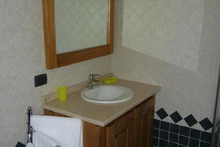 Room 7 of 52