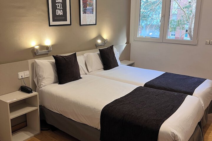 Room 19 of 80