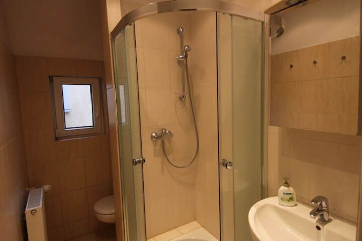 Room 15 of 31