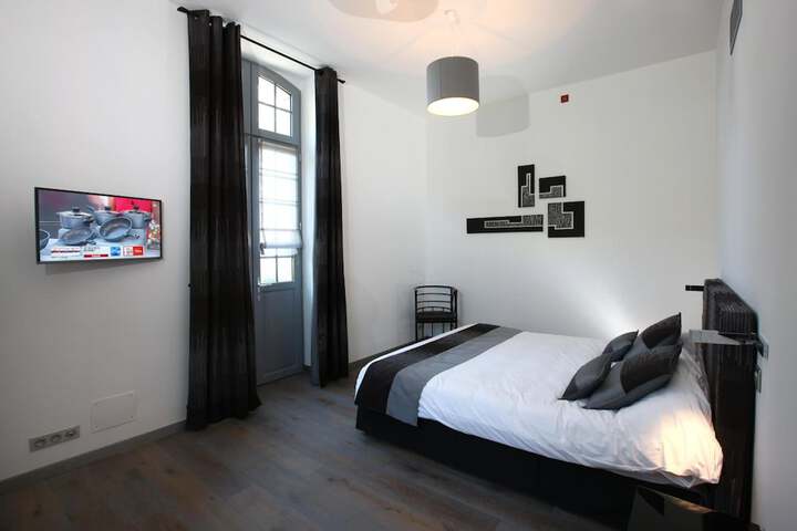 Room 14 of 52