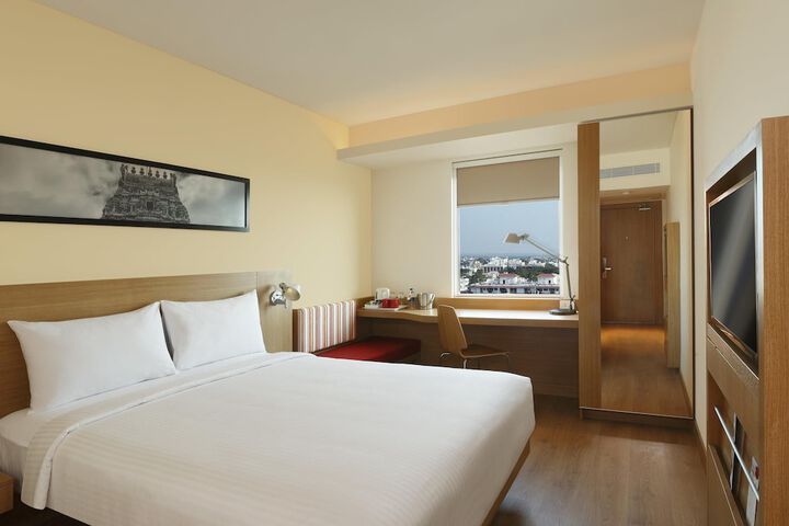 Room 14 of 47