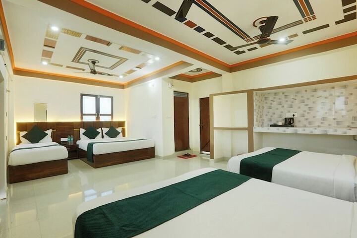 Room 12 of 78