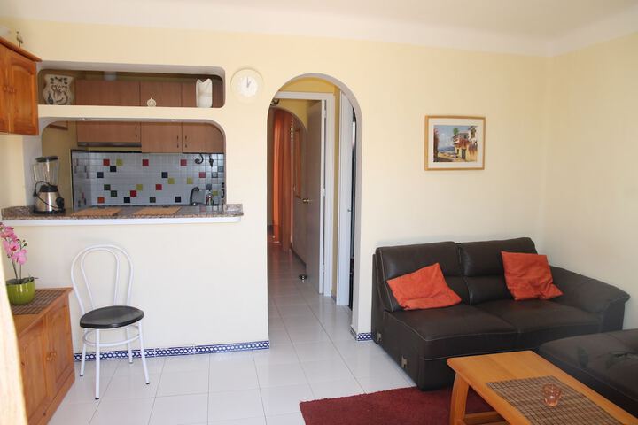 Room 10 of 18