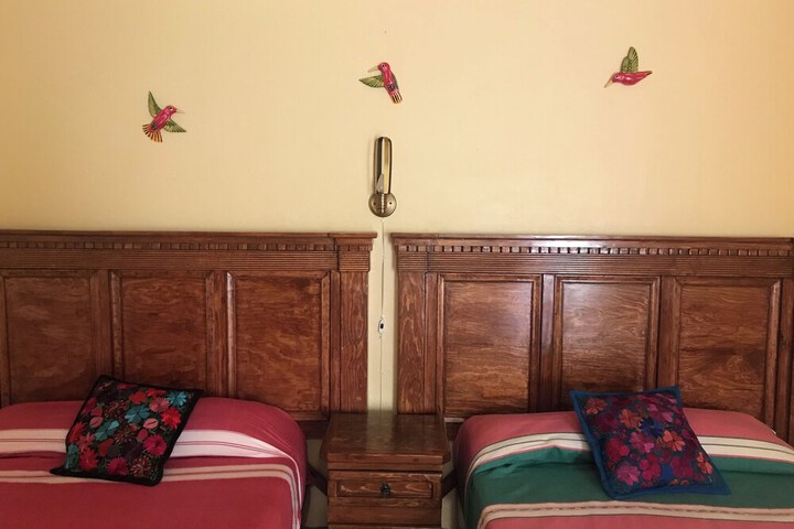 Room 5 of 18