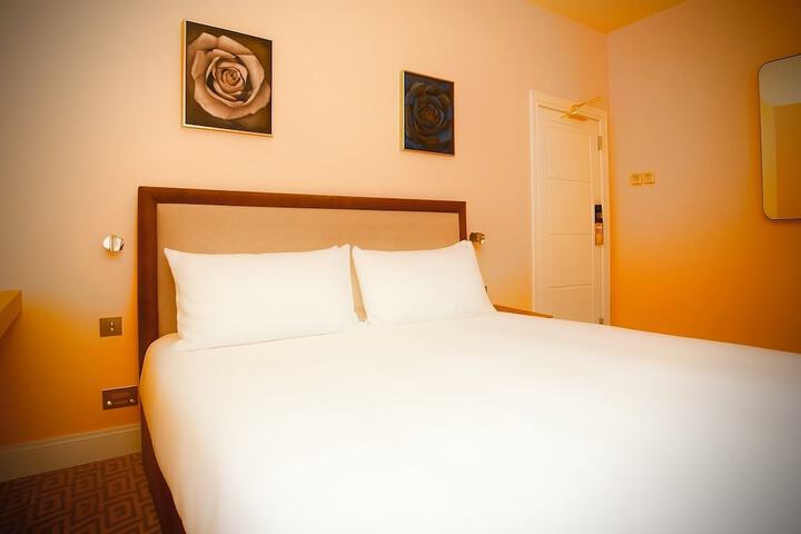 Room 12 of 55