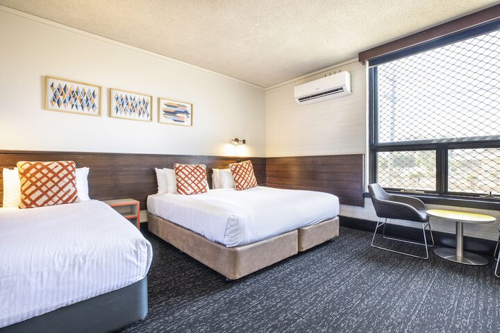 Room 9 of 39
