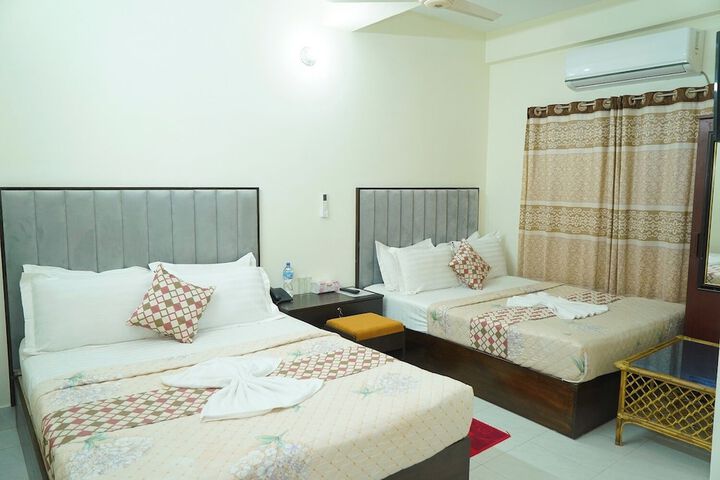 Room 7 of 35