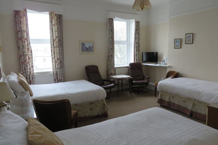 Room 41 of 74
