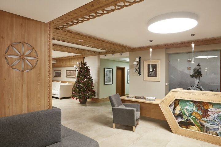 Hotel Interior 3 of 72