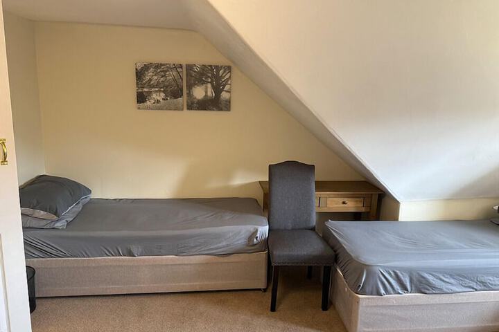 Room 37 of 89