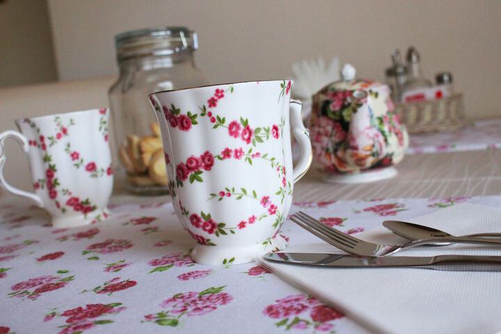 Breakfast/Coffee Service 48 of 62