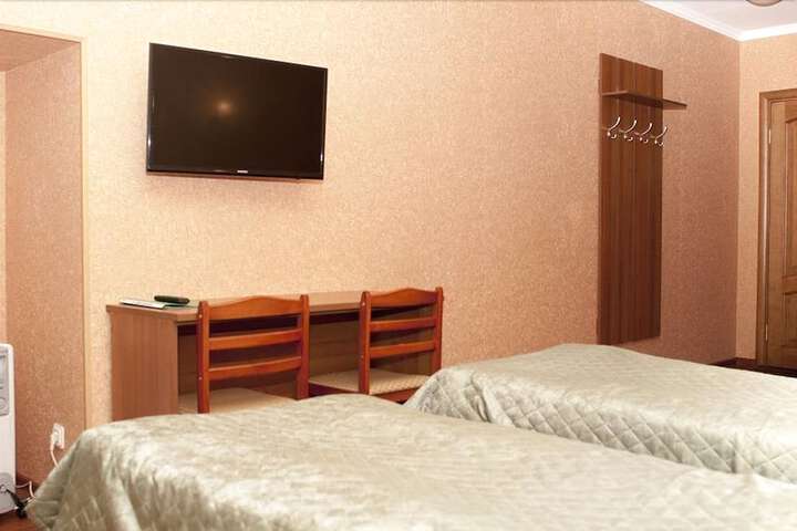 Room 15 of 65