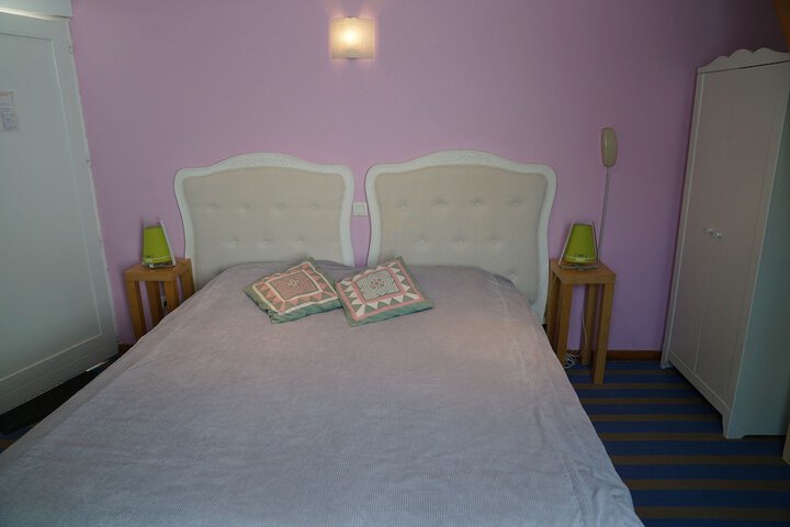 Room 19 of 45