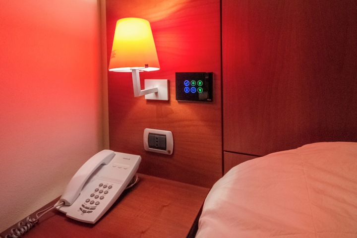 Room 16 of 64